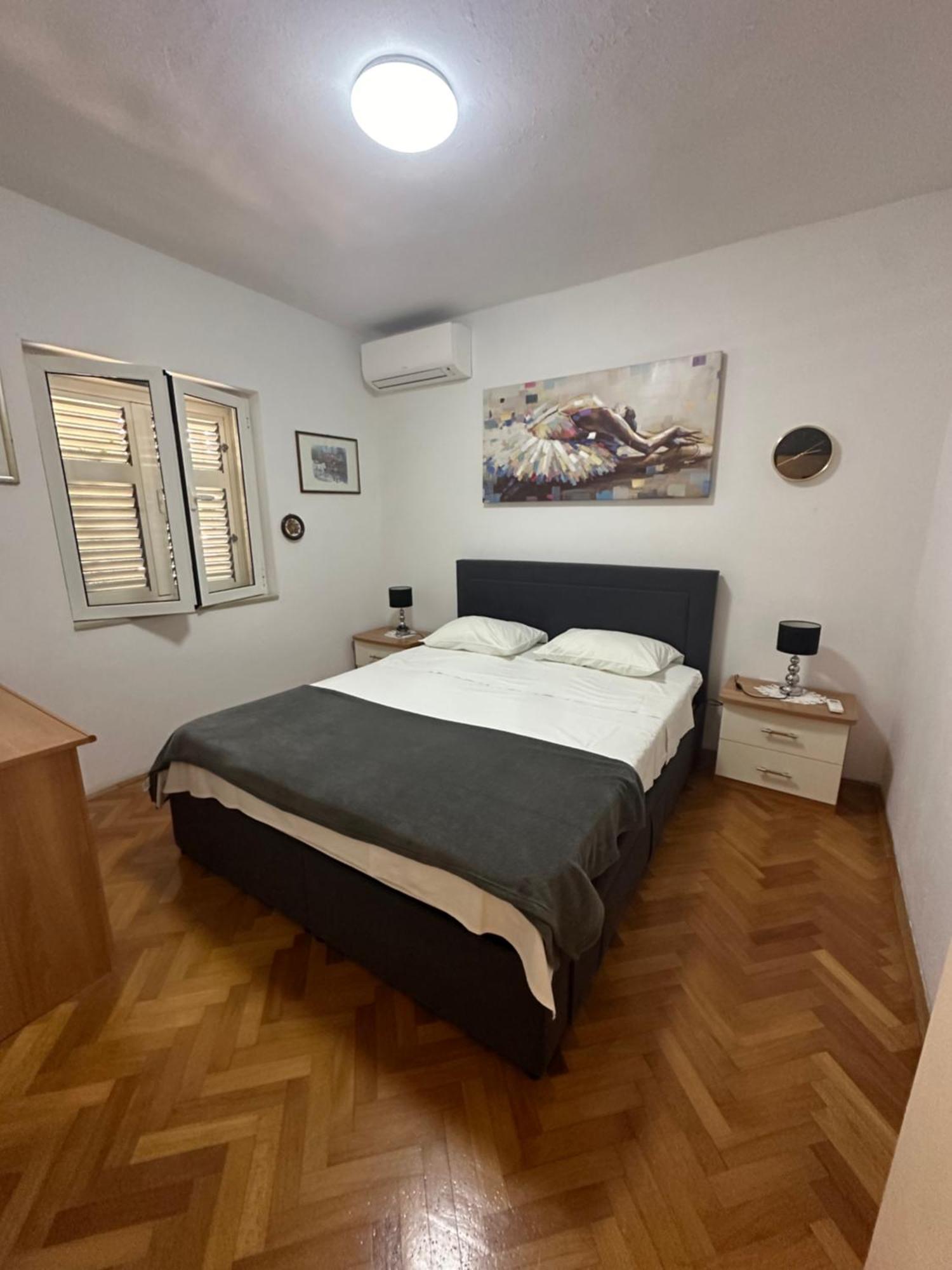 Guest House Allineeddubrovnik Choose Between Double Room Or Penthouse Or Studio Apartments Free Parking Bagian luar foto